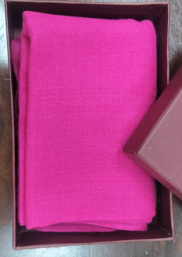 PLAIN/SOLID COLOR SCARVES MANUFACTURER