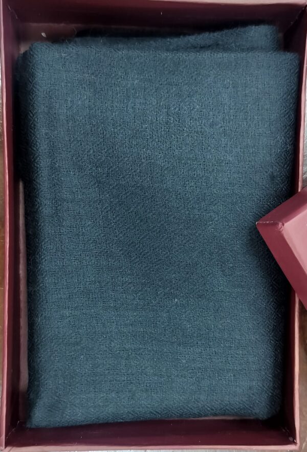 PLAIN SOLID COLOR SCARVES MANUFACTURER