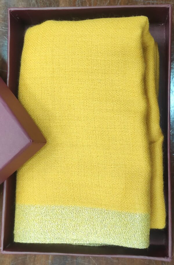 CORPORATE GIFTS SHAWLS MANUFACURER