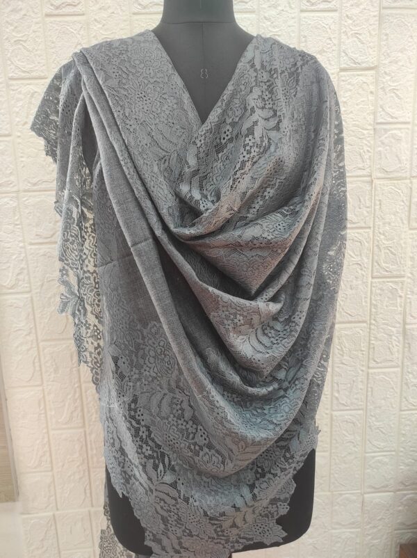 LACE SHAWLS MANUFACTURER