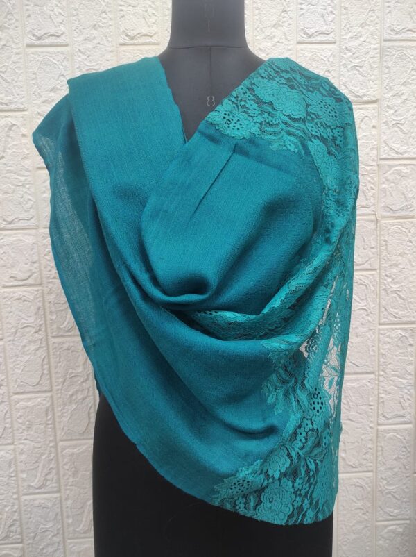 LACE SHAWLS MANUFACTURER