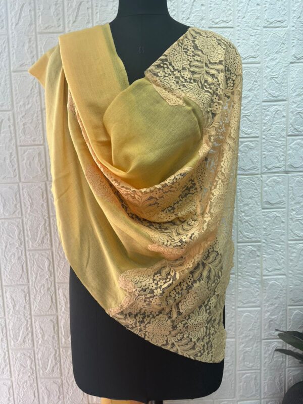 LACE SHAWLS MANUFACTURER