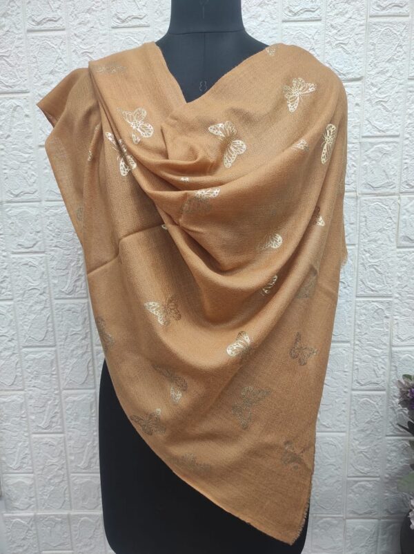 FASHION SCARVES MANUFACTURER