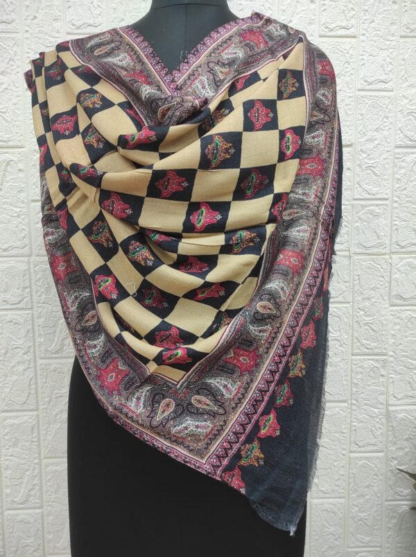 SUMMER SHAWLS & SCARVES MANUFACTURER