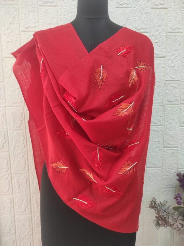 EMBROIDERED SCARVES MANUFACTURER