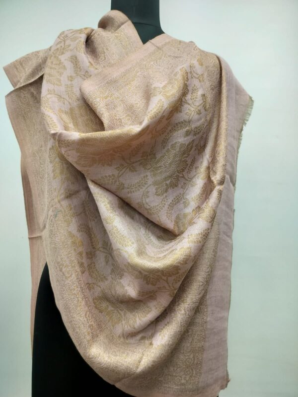 LADIES DESIGNER SHAWLS MANUFACTURER