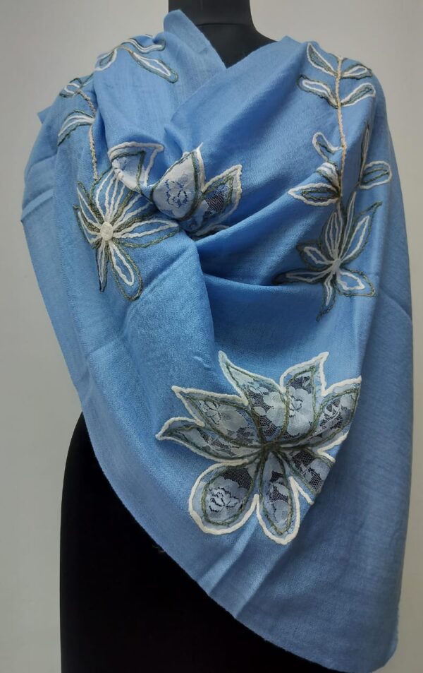 EMBROIDERED SHAWLS & SCARVES MANUFACTURER