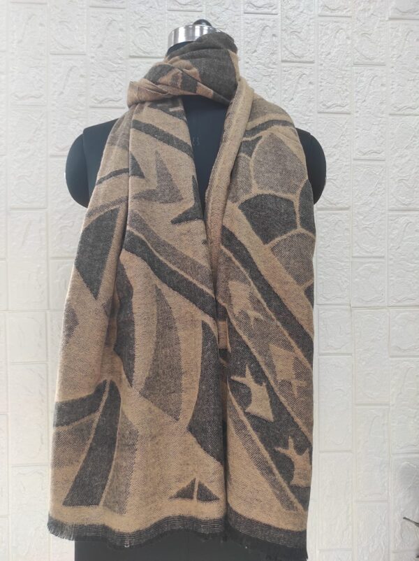 SUSTAINABLE SCARVES MANUFACTURER