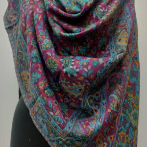 WINTER SHAWLS & SCARVES MANUFACTURER