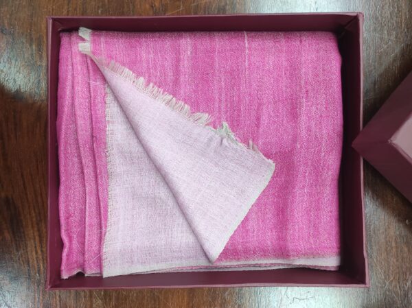 PRIVATE LABEL SHAWLS & SCARVES MANUFACTURER