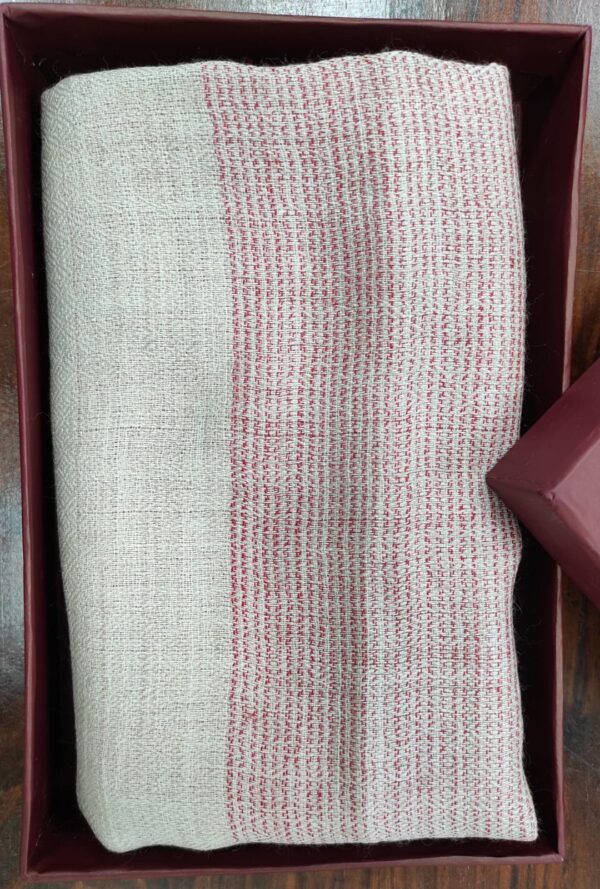 PASHMINA SHAWLS & SCARVES MANUFACTURER