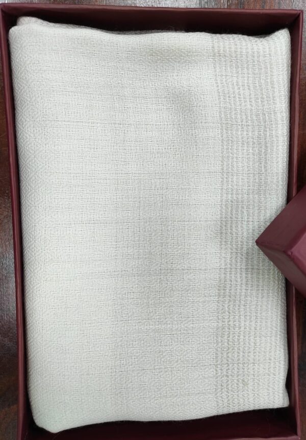 PASHMINA SHAWLS & SCARVES MANUFACTURER