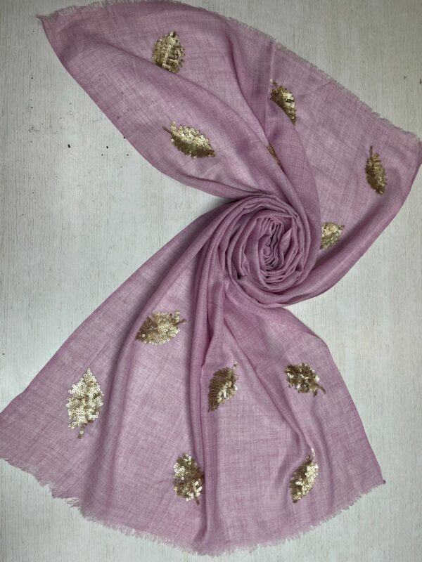 FASHION SCARVES MANUFACTURER