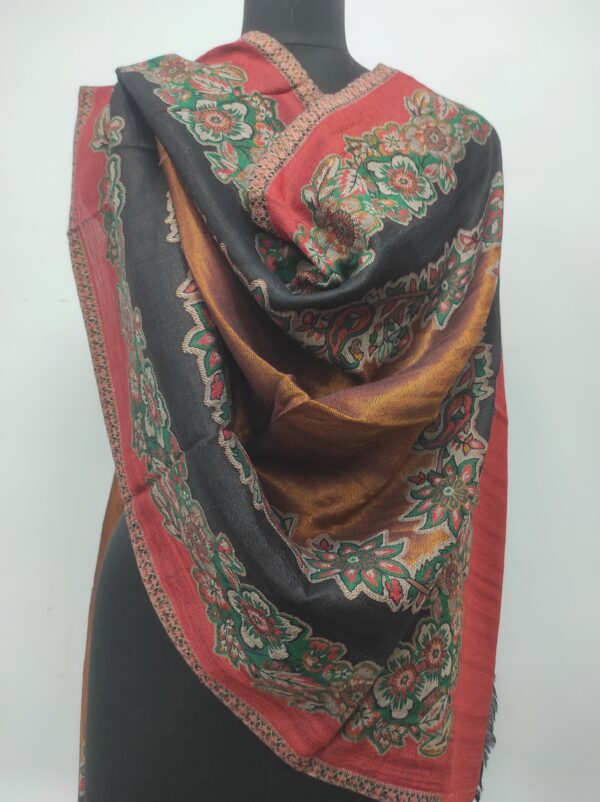 KANI SHAWLS MANUFACTURER
