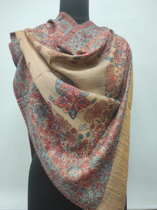 KANI SHAWLS MANUFACTURER