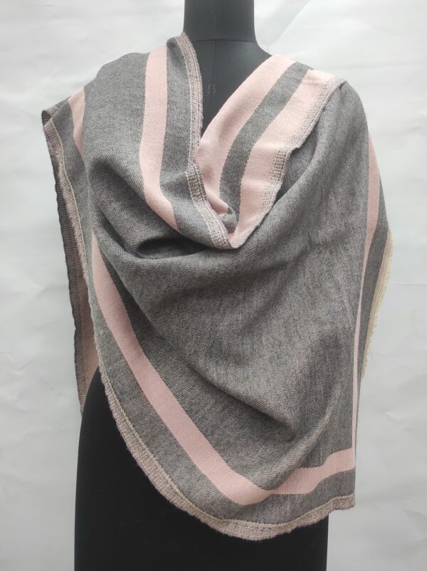 SUSTAINABLE SCARVES MANUFACTURER