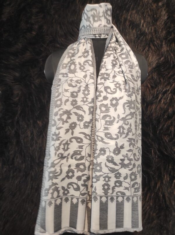 BAMBOO SCARVES MANUFACTURER