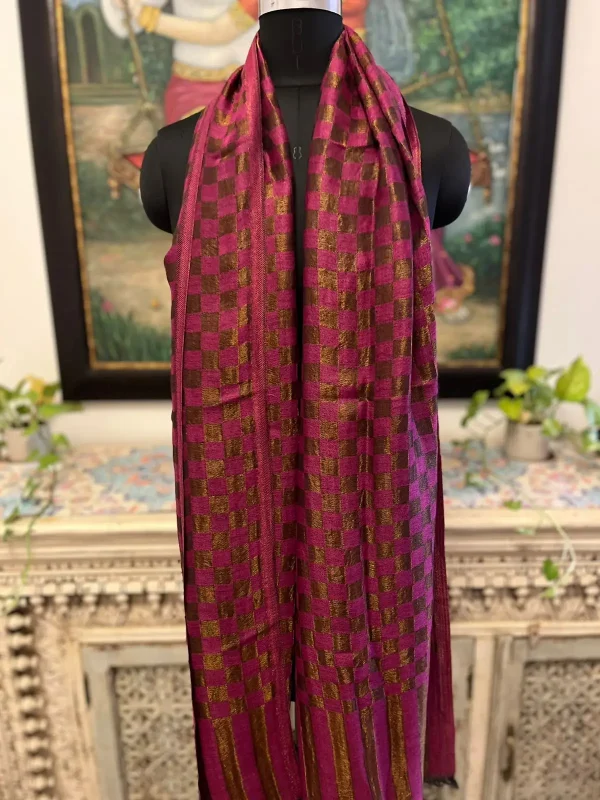Magenta New Chess Check Zari Stripe Ladies Designer Shawls Manufacturer