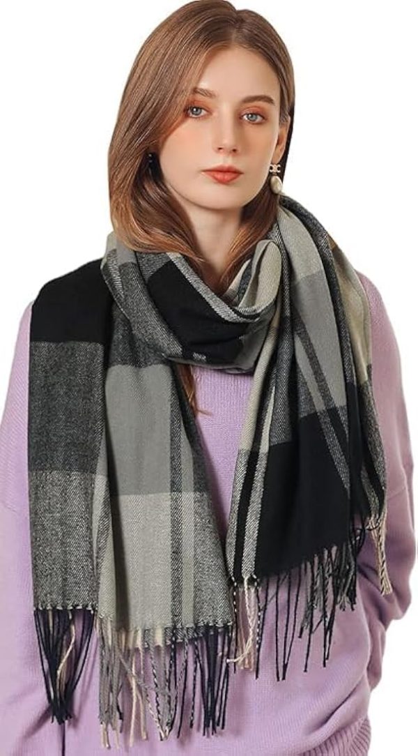 Elegant Black Acrylic Check Stole, Classic Pattern, Wholesale & Bulk Supplier
