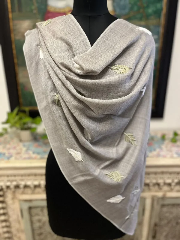 Light Grey Embroidered Pashmina Shawl Manufacturer for Wholesale Buyers